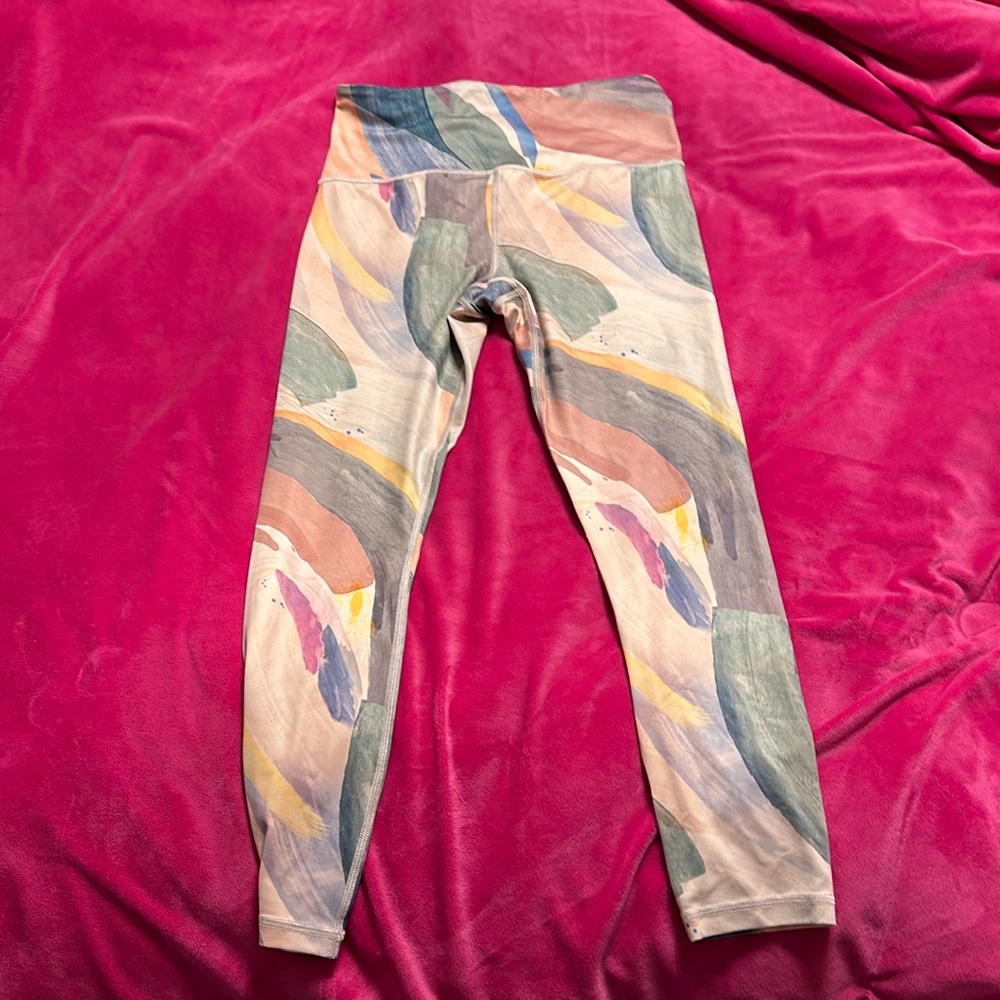 Athleta Elation 7/8 Leggings, wore a couple of times. Perfect condition.